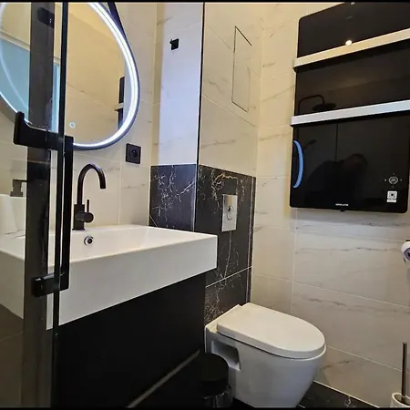 Appartement Sous Les Toits Antibes