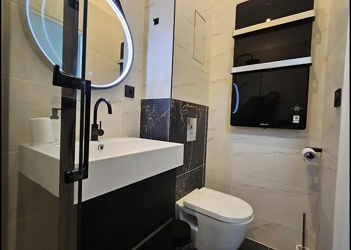 Apartman Sous Les Toits Antibes